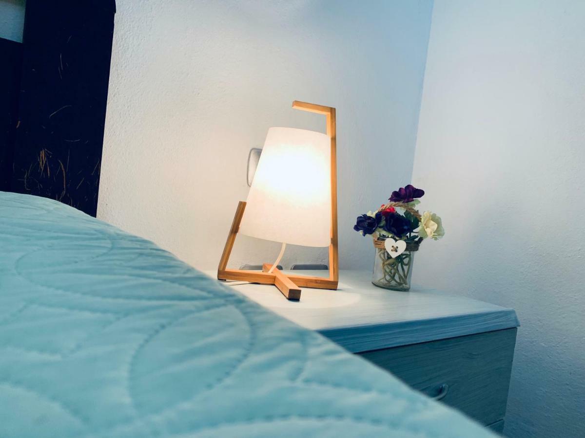 Appartement Luxuria 2 à Iglesias Extérieur photo